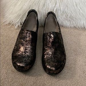 Naturalizer Ortholite Clogs